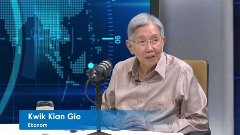 Kabar Duka, Eks Menko Kwik Kian Gie Wafat di Usia 90 Tahun