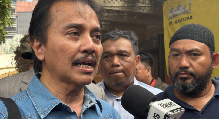 Roy Suryo Klaim UGM Akan Menyesal Nyatakan Ijazah Jokowi Asli, UGM Tegaskan Bukti Kelulusan Sah dan Resmi
