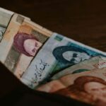 Nilai Tukar Rial Iran Anjlok Parah, Rp 20.000 Kini Setara Jutaan