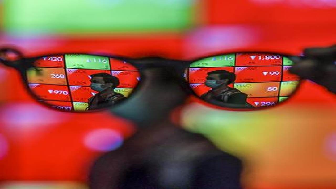 IHSG Anjlok Hari Ini: Geopolitik Timur Tengah dan Ancaman Inflasi Tekan Pasar