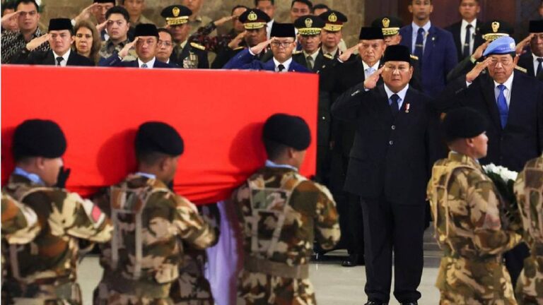 Gugurnya Prajurit di Tanah Damai: Saatnya Meninjau Ulang Aturan Pelibatan TNI di Lebanon