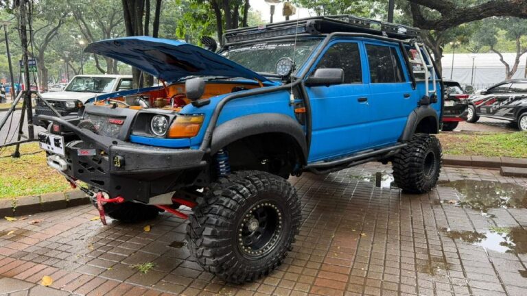 Kijang Krista Disulap Jadi Monster Off-road, Biayanya Setara Zenix Hybrid