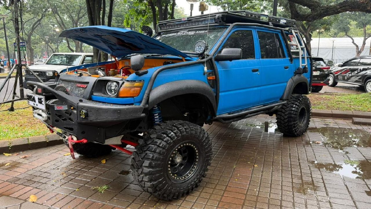 Kijang Krista Disulap Jadi Monster Off-road, Biayanya Setara Zenix Hybrid