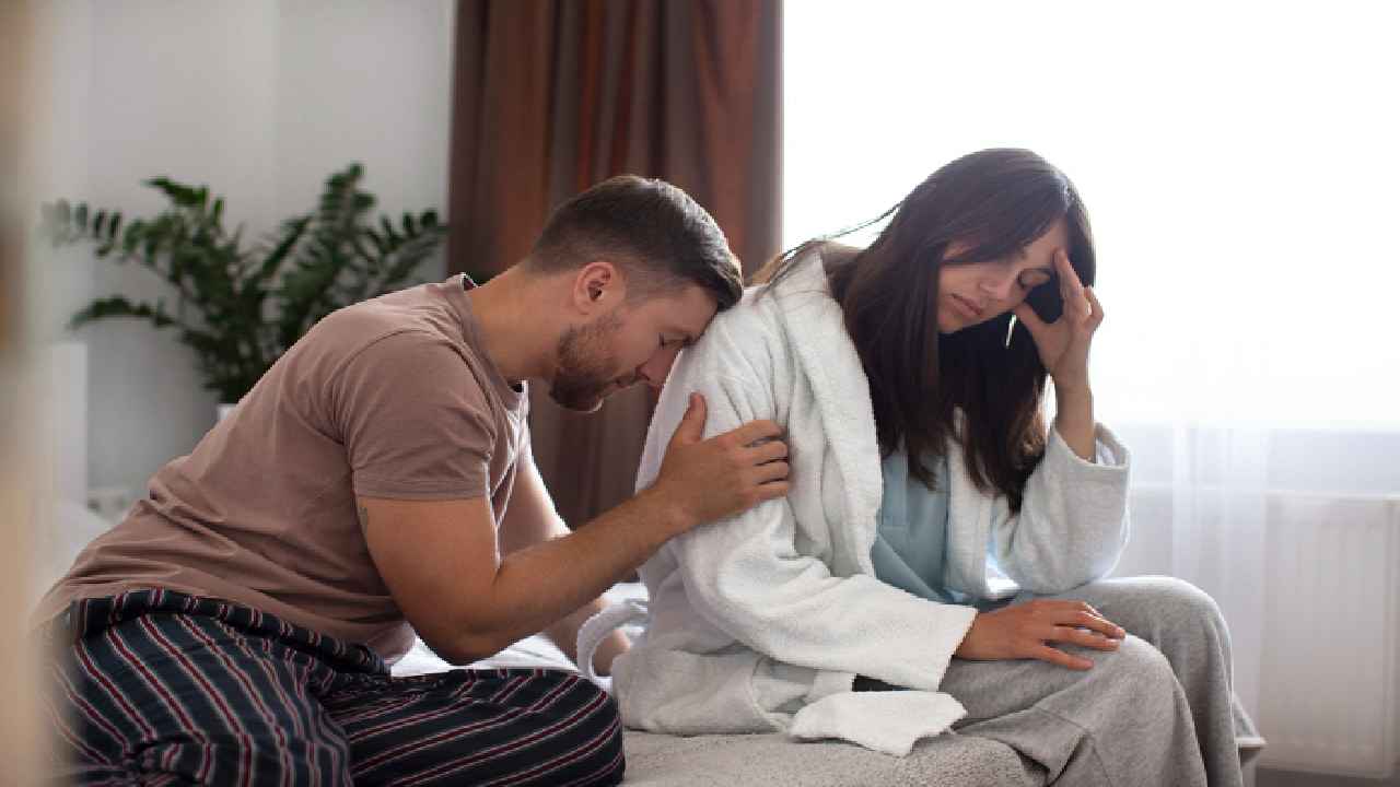 Sulit Keluar dari Hubungan Toksik? Memahami Trauma Bonding yang Mengikat Korban Secara Emosional